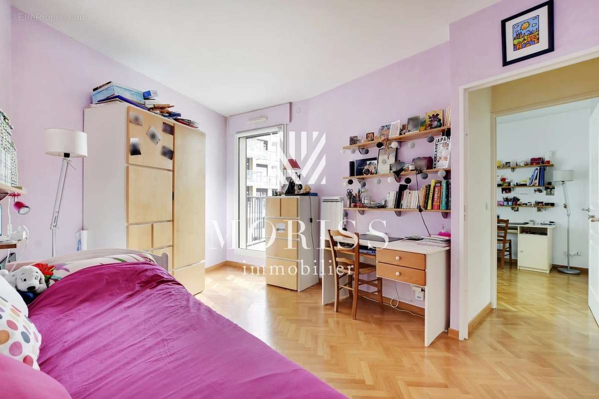 Appartement à PARIS-12E