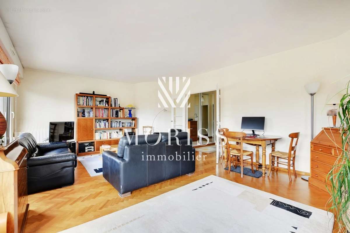 Appartement à PARIS-12E