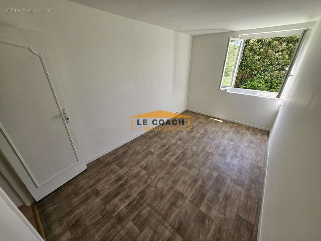 Appartement à ROSNY-SOUS-BOIS