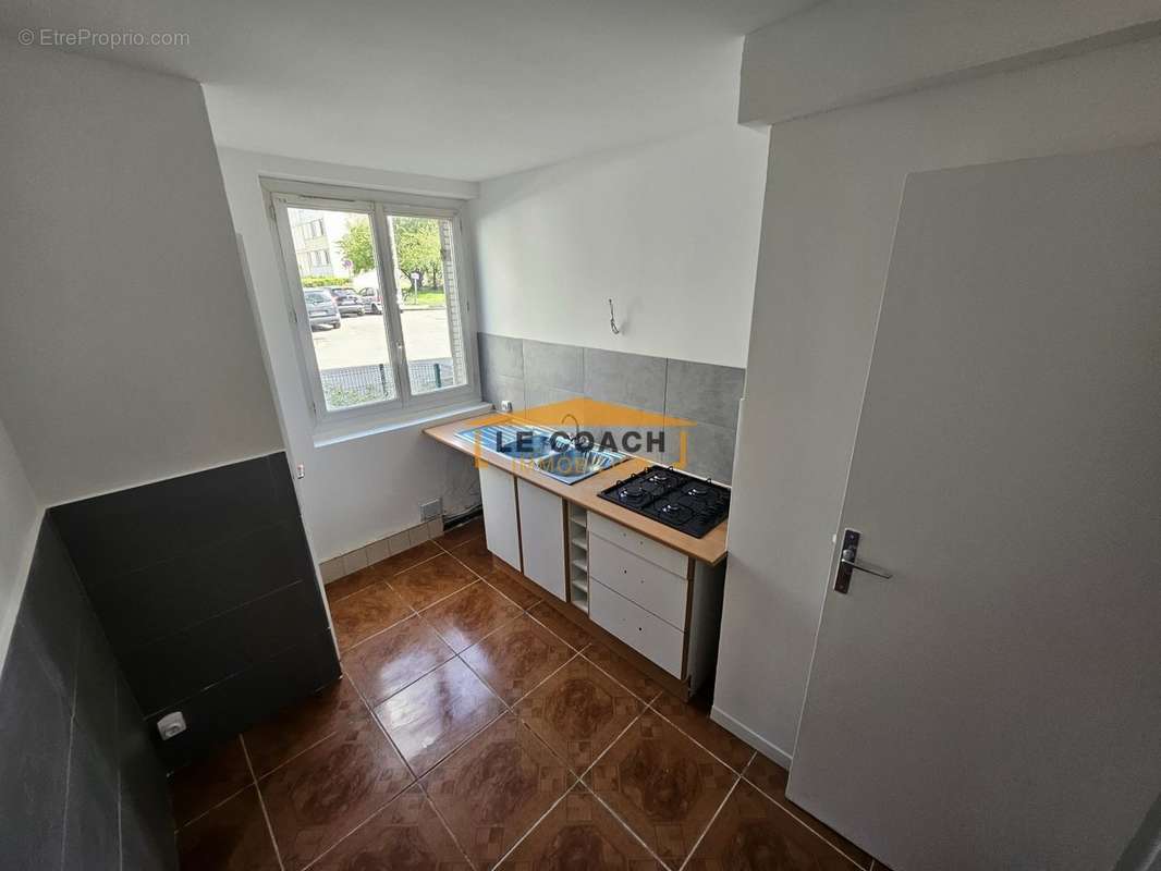 Appartement à ROSNY-SOUS-BOIS