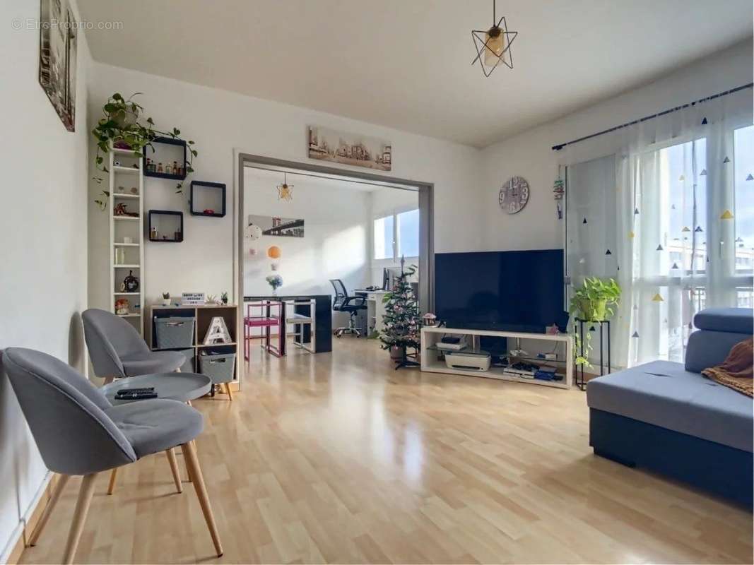 Appartement à YERRES