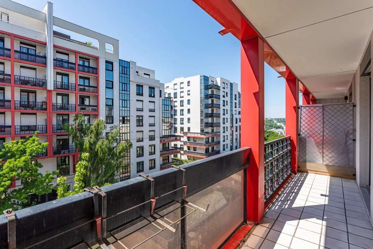 Appartement à ISSY-LES-MOULINEAUX