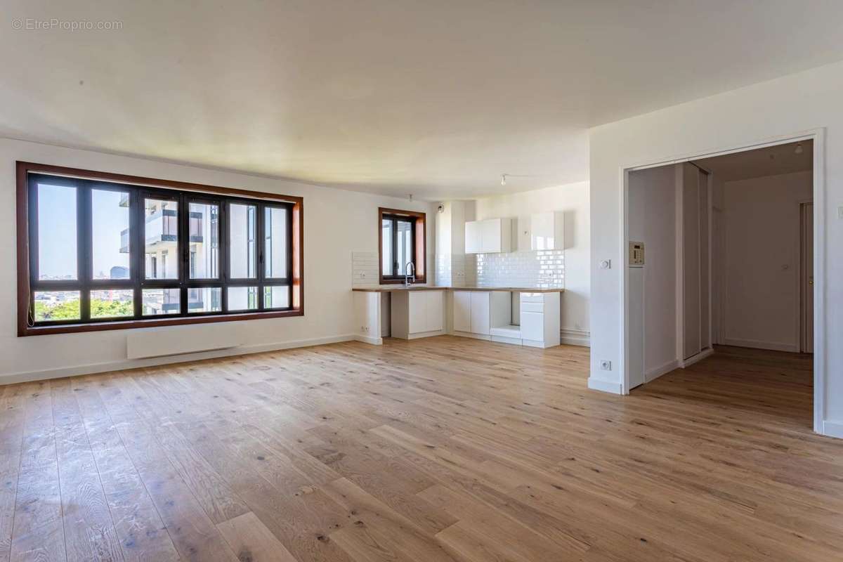 Appartement à ISSY-LES-MOULINEAUX