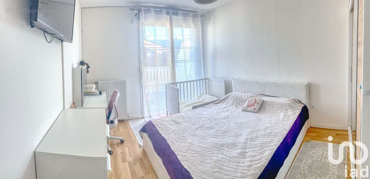 Photo 8 - Appartement à ASNIERES-SUR-SEINE