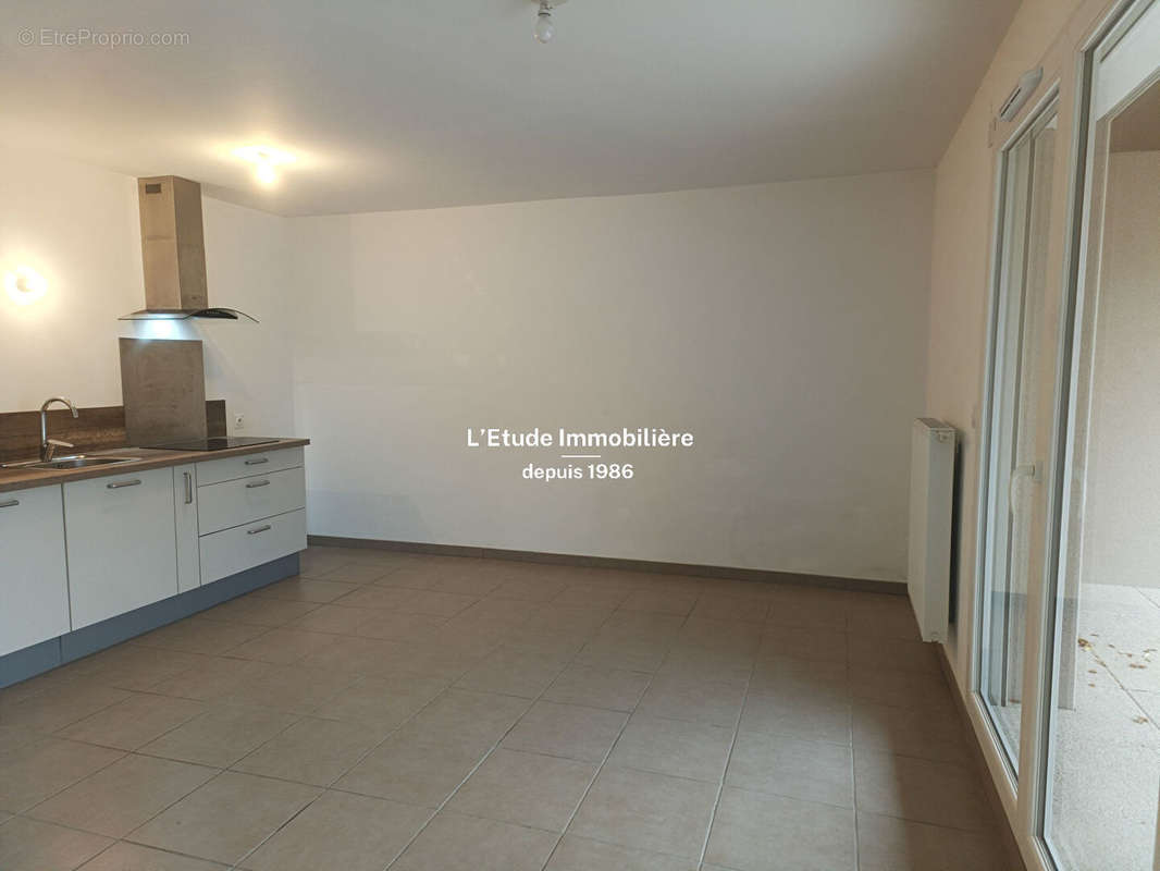 Appartement à RILLIEUX-LA-PAPE