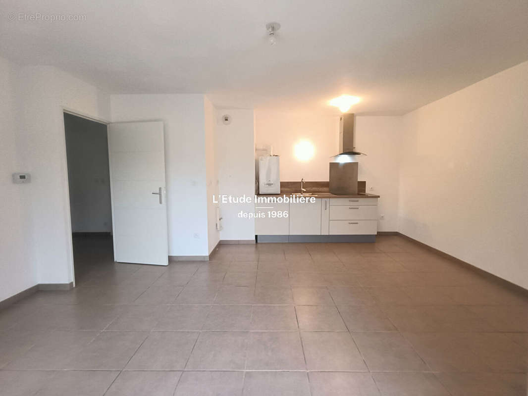 Appartement à RILLIEUX-LA-PAPE