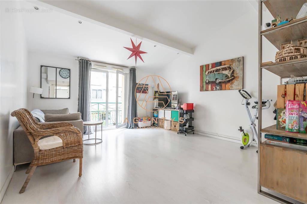 Appartement à NOGENT-SUR-MARNE