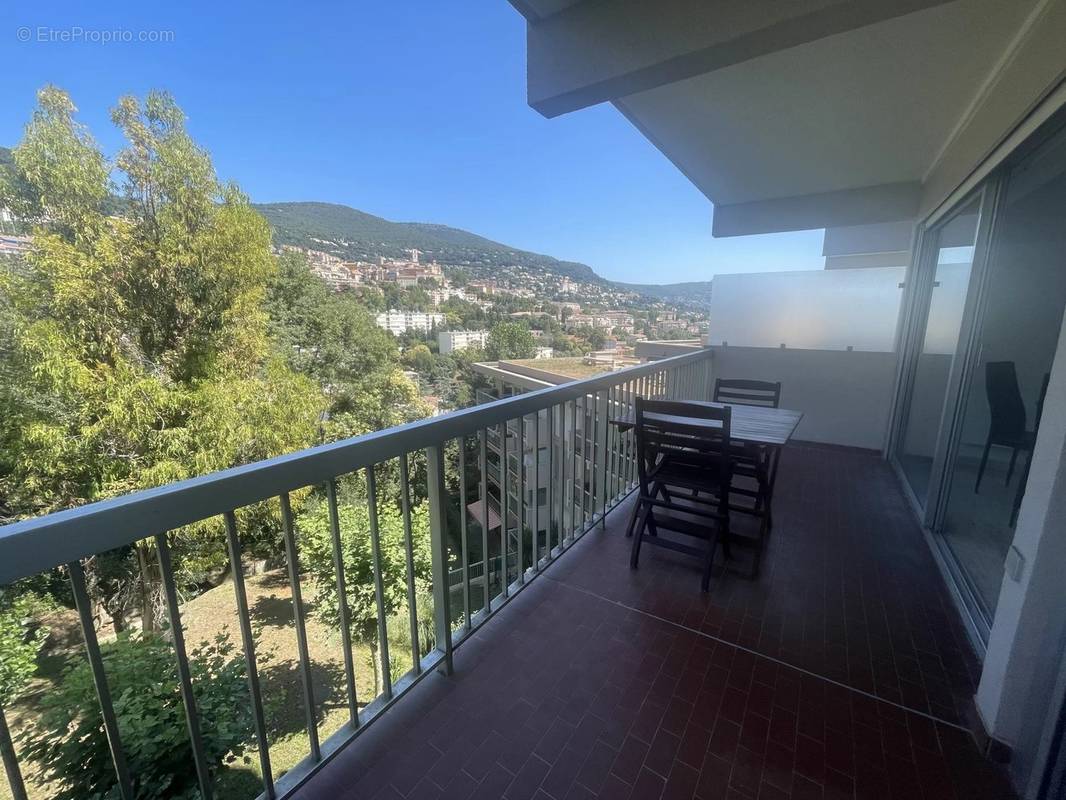 Appartement à GRASSE