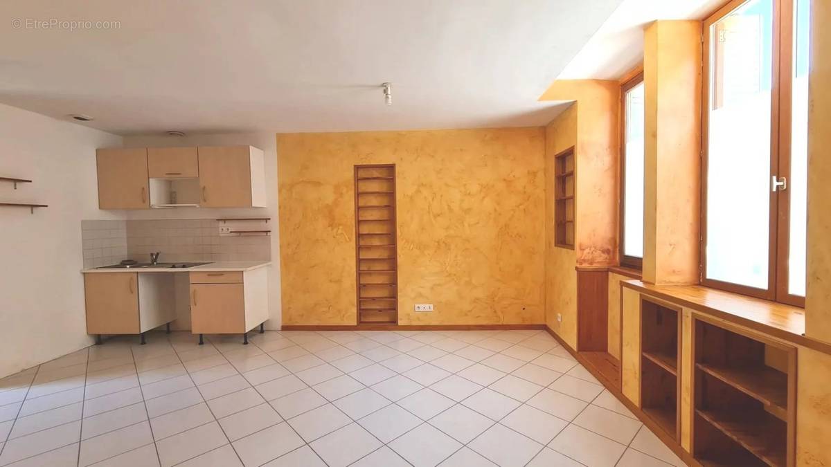 Appartement à AIX-LES-BAINS