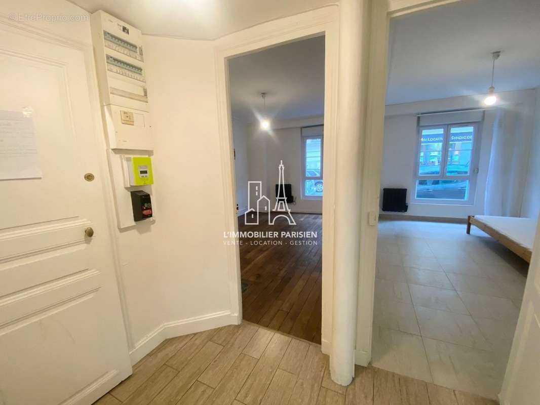 Appartement à PARIS-17E