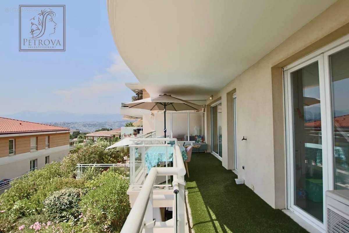 Appartement à NICE