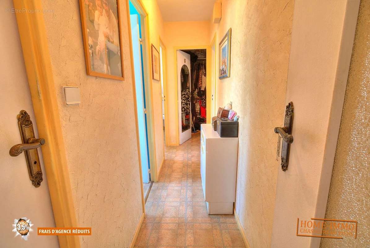 Appartement à VILLENEUVE-LOUBET