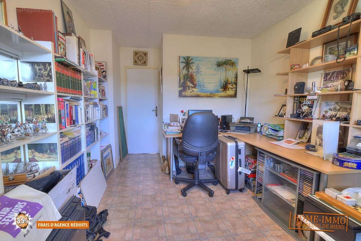 Appartement à VILLENEUVE-LOUBET