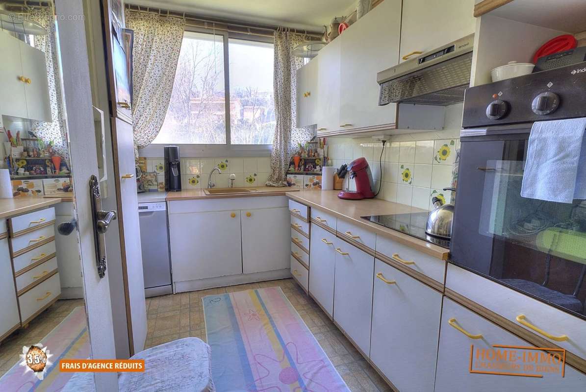 Appartement à VILLENEUVE-LOUBET