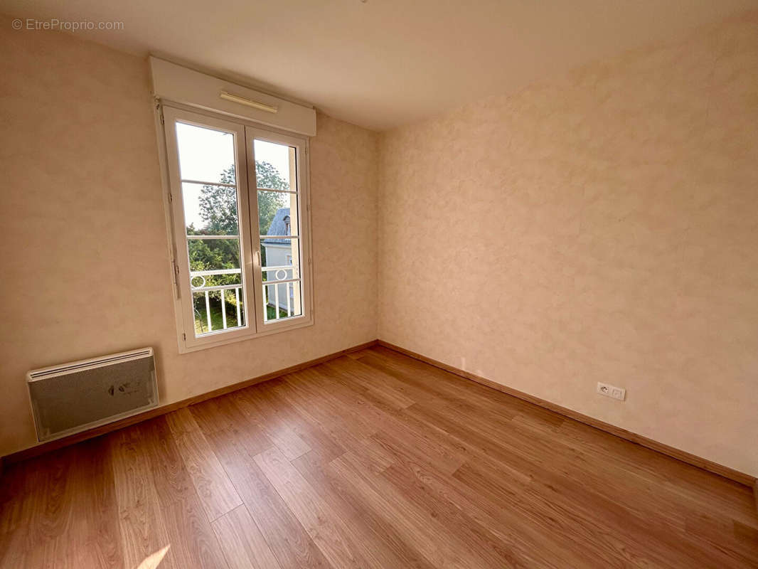 Appartement à FALAISE