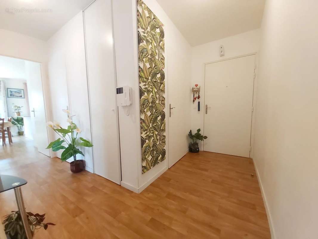 Appartement à CHELLES