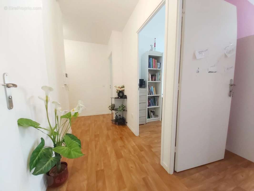 Appartement à CHELLES