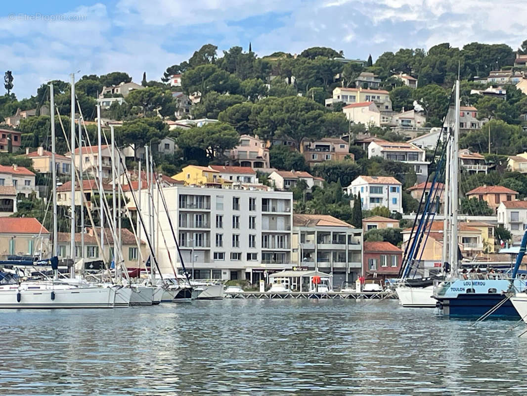 Appartement à SAINT-MANDRIER-SUR-MER