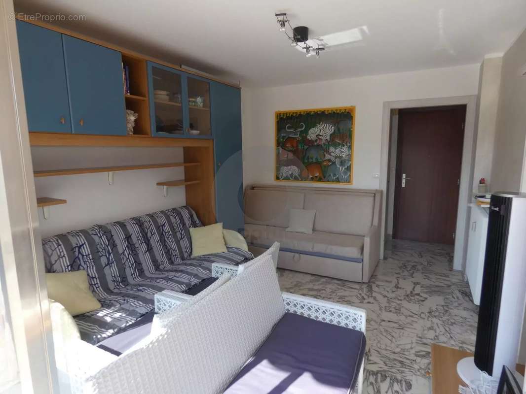 Appartement à ROQUEBRUNE-CAP-MARTIN