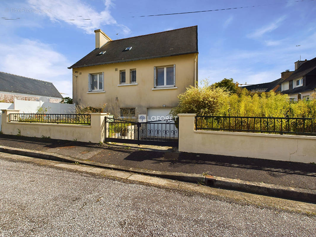 Maison à QUIMPER