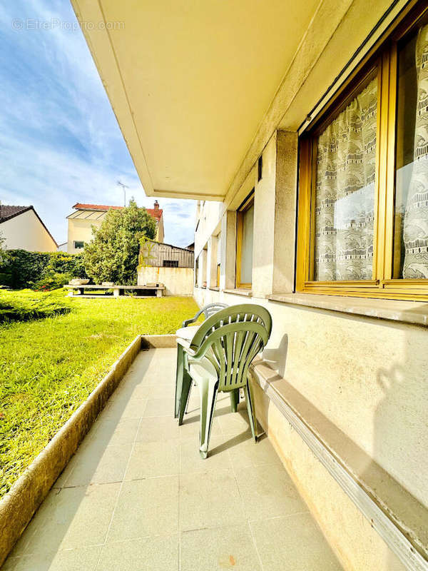 Appartement à MAISONS-ALFORT