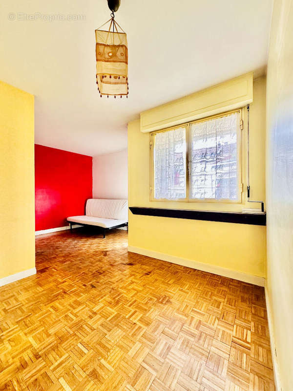 Appartement à MAISONS-ALFORT