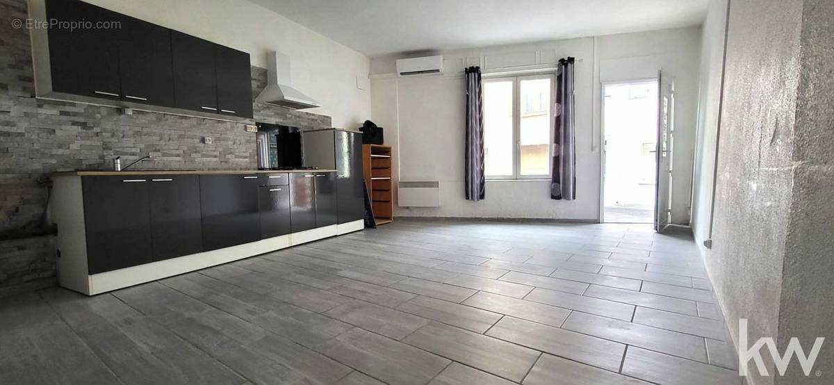 Appartement à SAINT-LAURENT-DE-CERDANS