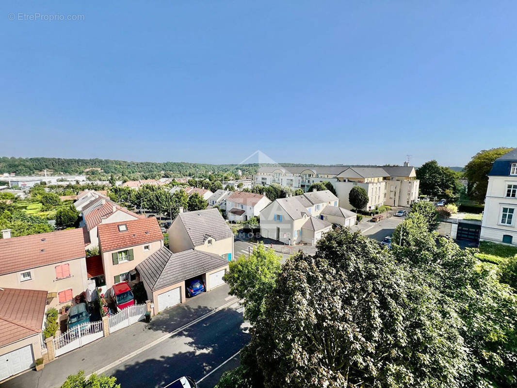 Appartement à SAINT-OUEN-L&#039;AUMONE