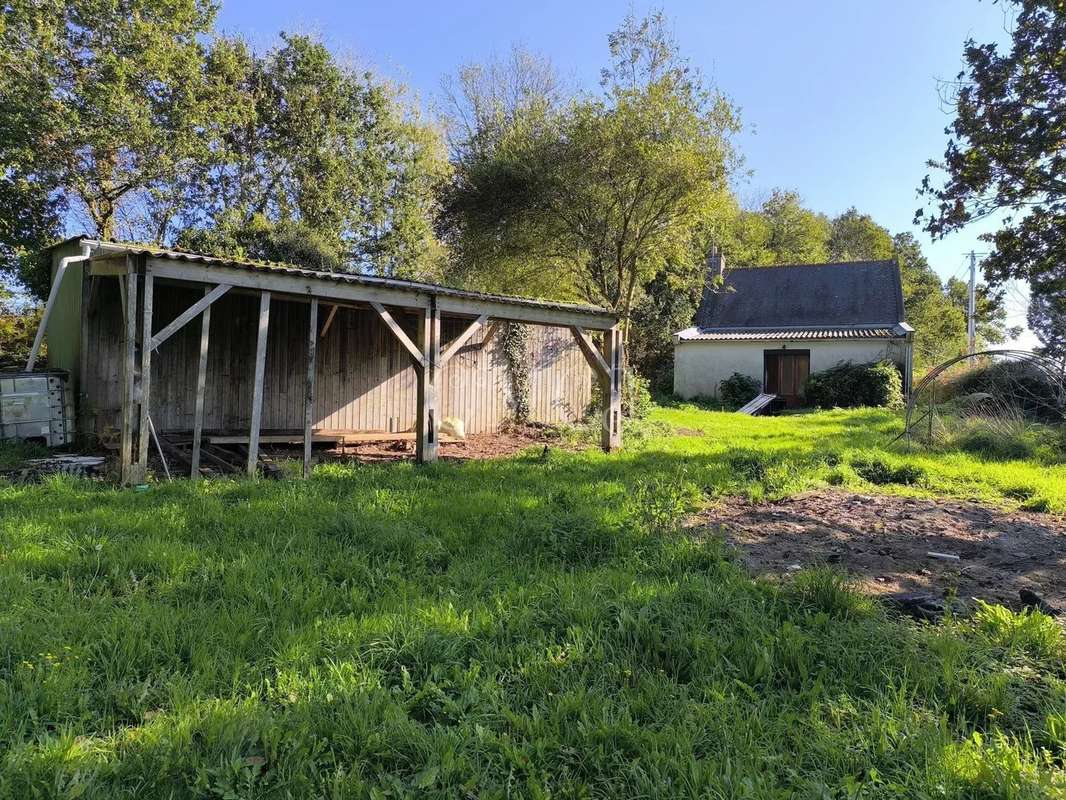 Maison à PLOUEGAT-GUERAND