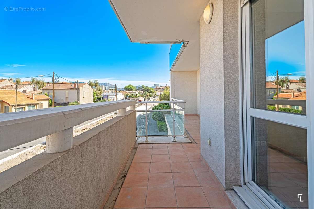 Appartement à MARSEILLE-9E