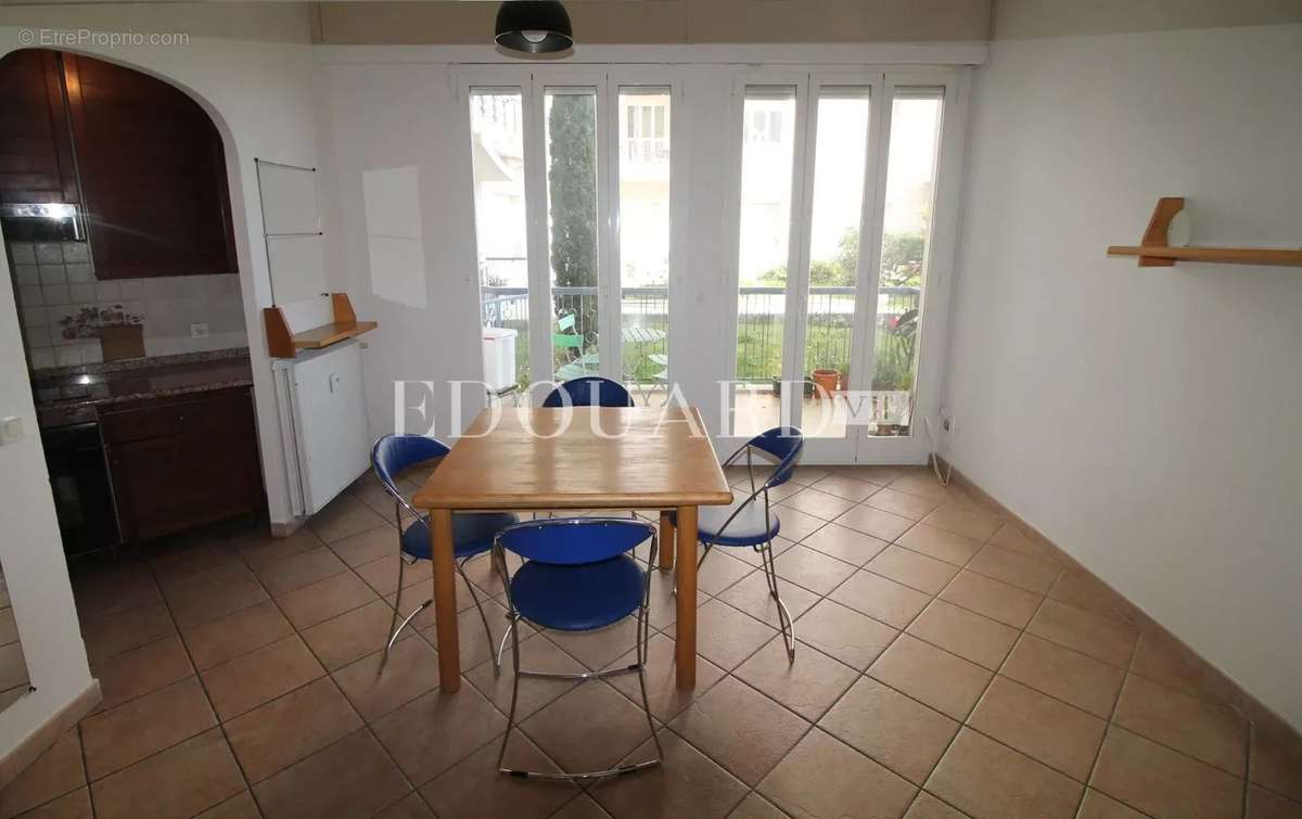 Appartement à MENTON