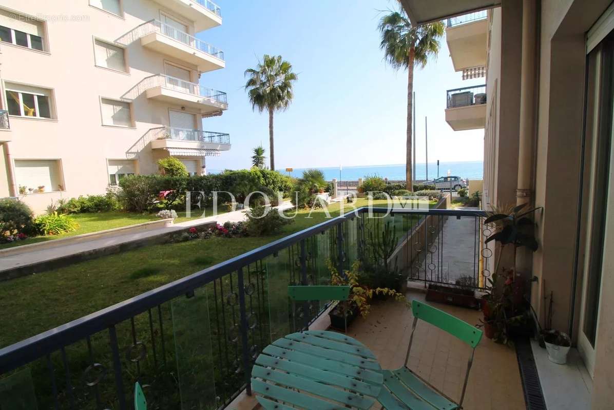 Appartement à MENTON