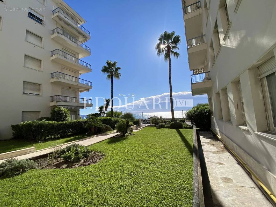 Appartement à MENTON