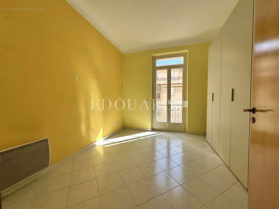 Appartement à MENTON