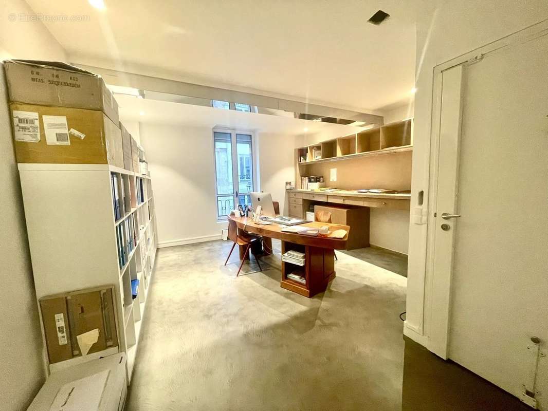 Appartement à PARIS-3E