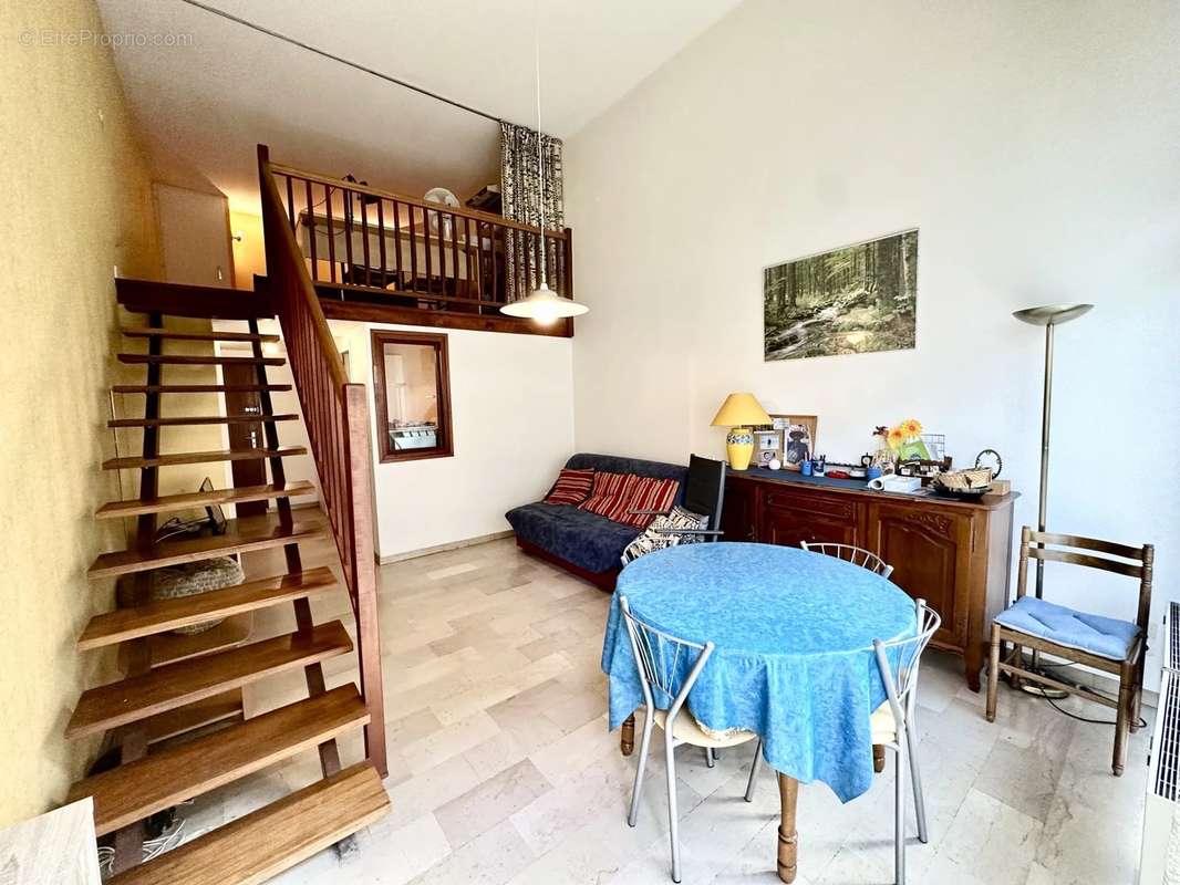 Appartement à AIX-LES-BAINS