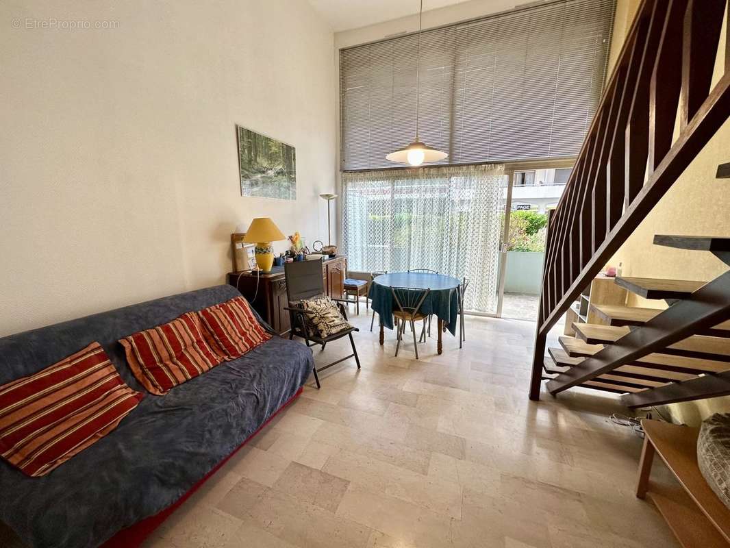 Appartement à AIX-LES-BAINS