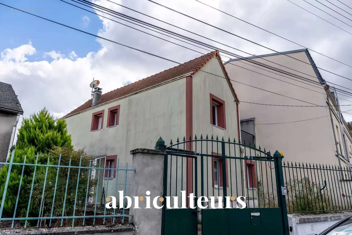 Maison à SOISSONS