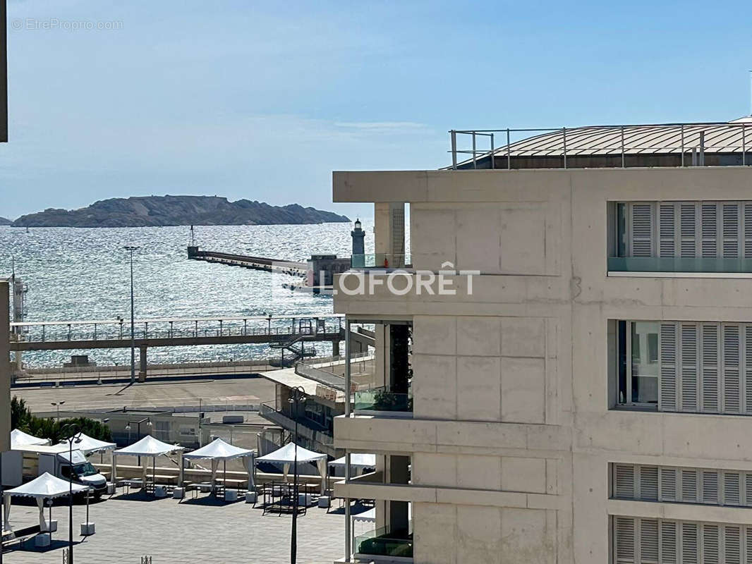 Appartement à MARSEILLE-2E