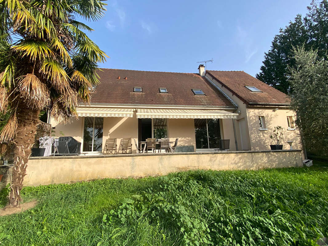 Maison à SAINT-MARTIN-LA-GARENNE