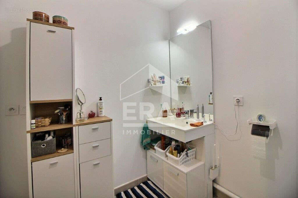 Appartement à MARSEILLE-12E