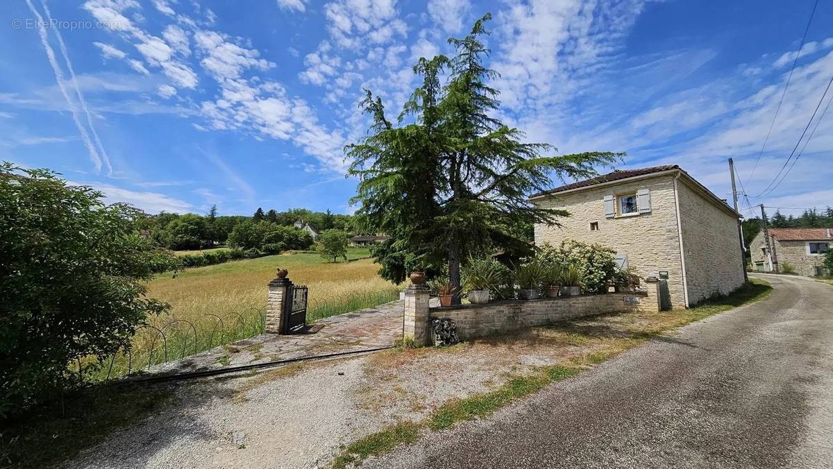 Maison à CRAYSSAC