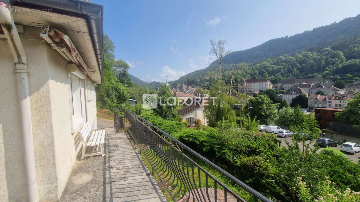 Maison à SALINS-LES-BAINS