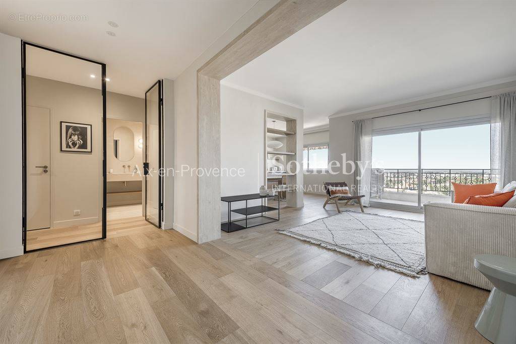 Appartement à AIX-EN-PROVENCE