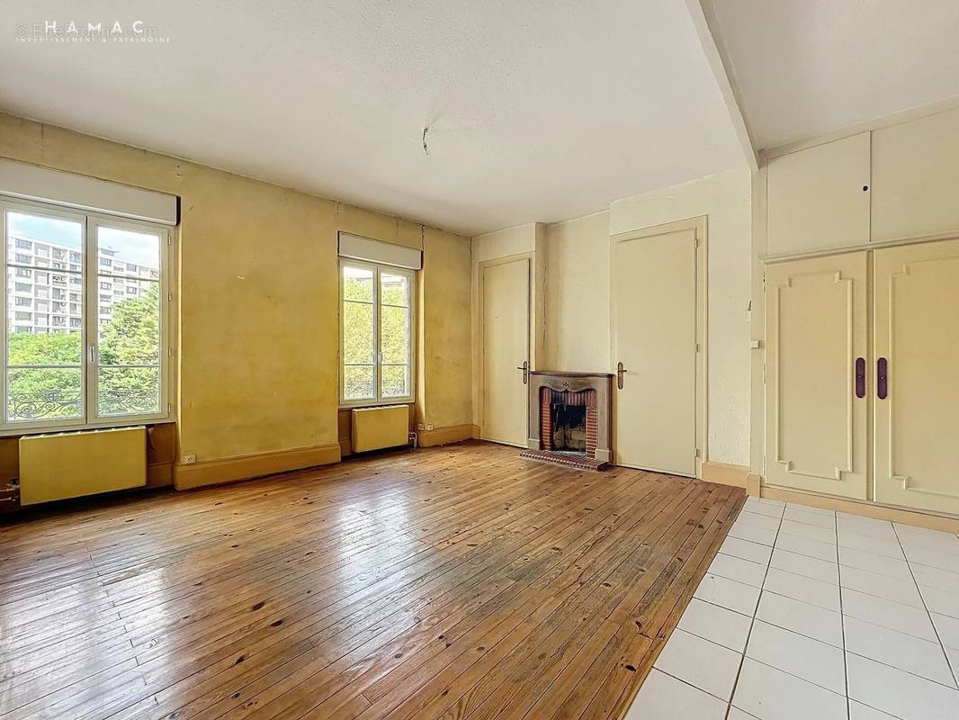 Appartement à LYON-6E