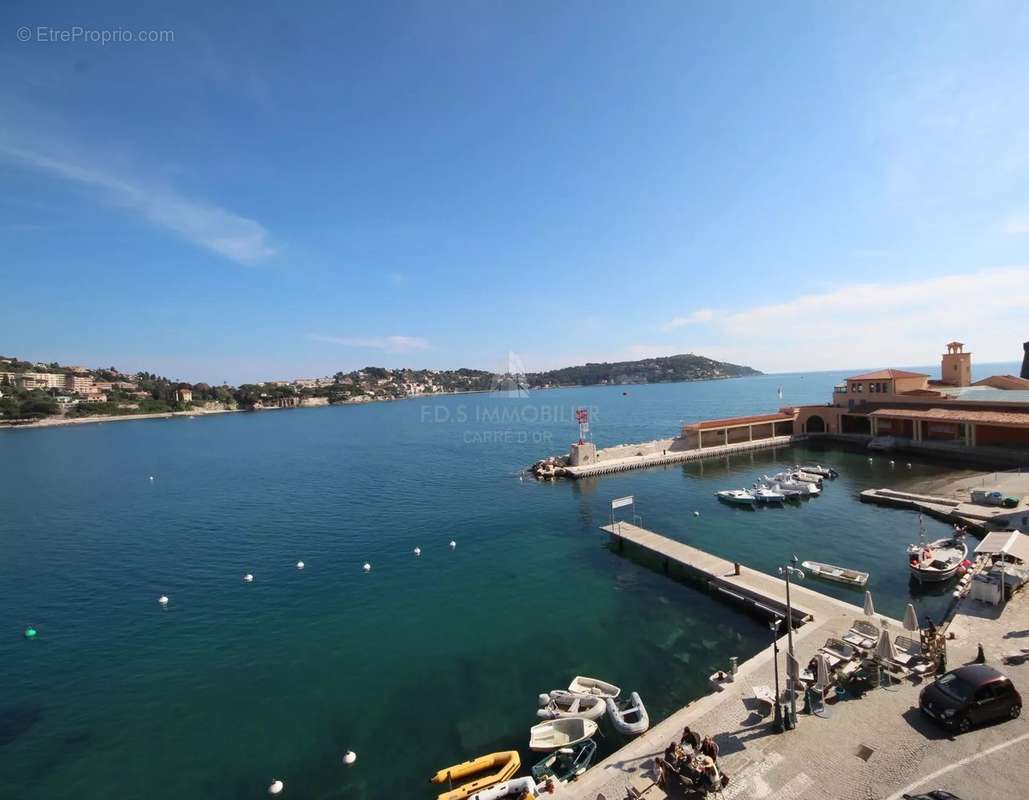 Appartement à VILLEFRANCHE-SUR-MER