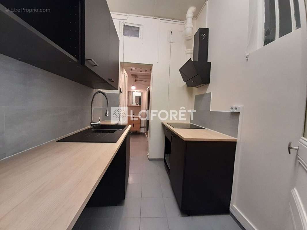 Appartement à PARIS-14E