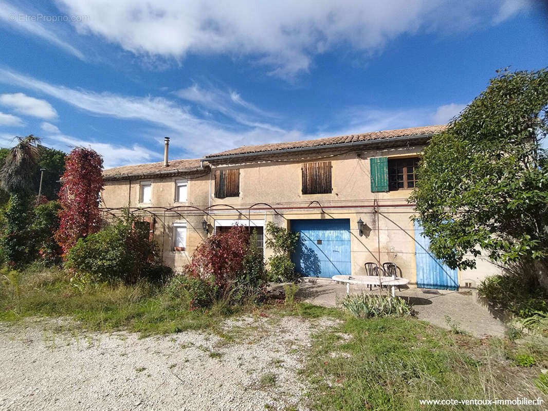 Maison à CAROMB