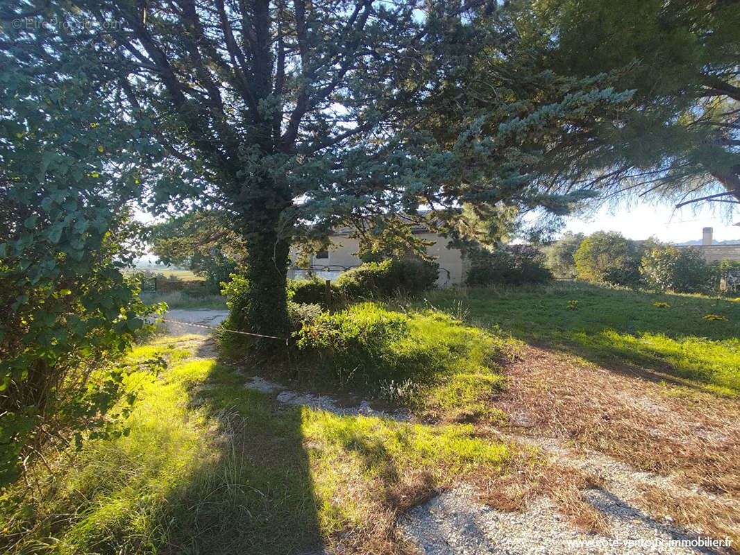 Maison à CAROMB