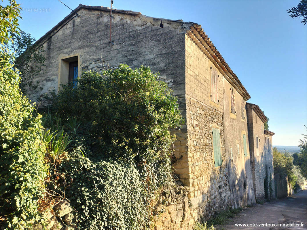 Maison à CAROMB